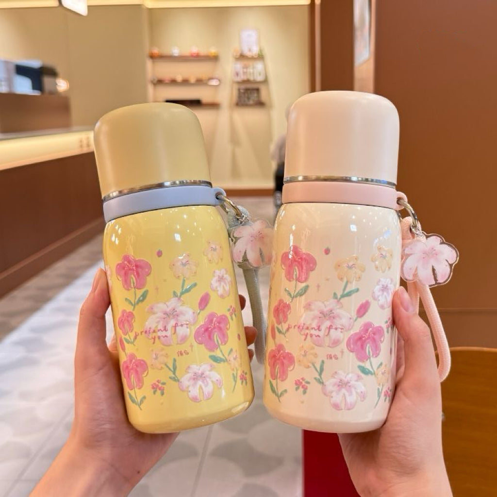 KUKU Lucky Scoop -The Ultimate Gift of Fun & Surprises!(MakeupCase、 Keychains、 Umbrella and more)